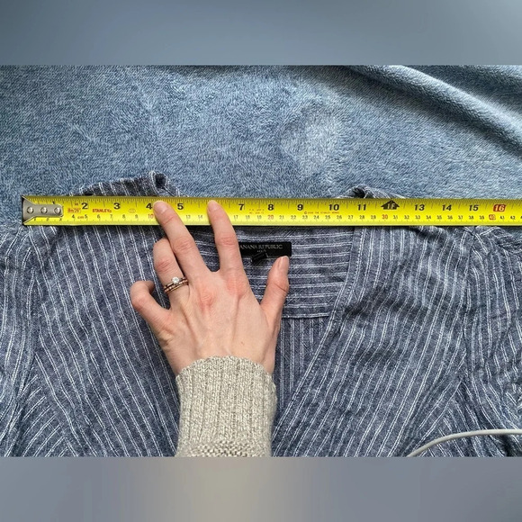 BANANA Republic Linen Striped Blue and White Short Sleeve Midi Wrap Dress Size 2 - Picture 11 of 15